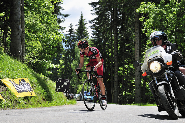 A bold move from Tejay van Garderen (Photo: Georges Menager - Flickr)