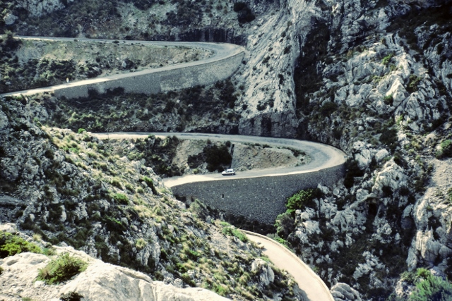 The Mountains of Mallorca - anyone fancy a spot of warm weather training? (Photo: Velodenz - Flickr - CC)