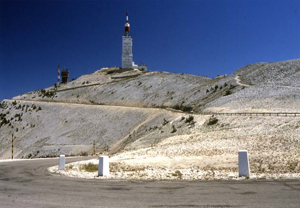 Mont Ventoux (Image: Wikimedia Commons CC)