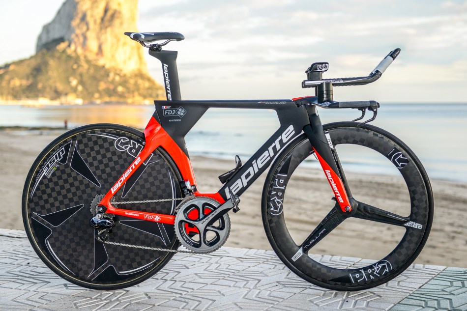 Lapierre_areo-time-trial-bike_aerostorm-drs-plage